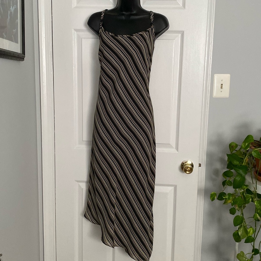 Venezia maxi dress, black/white/camel/tan.